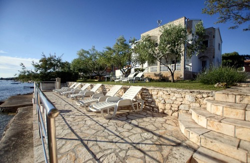 Kozino Apartment | One bedroom apartment near beach Kožino, Zadar (A-5803-a)