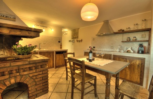 Empoli House | PANORAMIC COTTAGE WITH PRIVATE POOL GARDEN TERRACE WIFI AND BILLIARDS