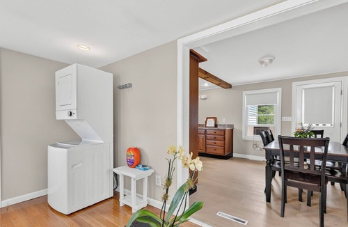 Pond Cove House | Pastoral Tranquil Walkable to Trails Dining Shopping Secure Bike Boat Storage
