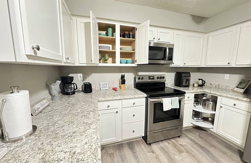 Summit Station House | Peaceful 4-bedroom house in charming Columbus