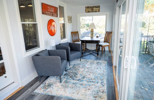 Cape Neddick House | Peaceful retreat among the trees only a five minute walk to Perkins Cove