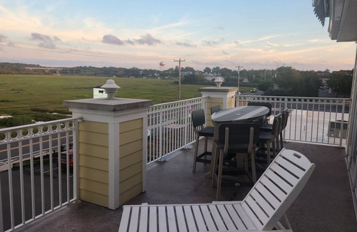Lewes Condo | Perfect location in Lewes Beach