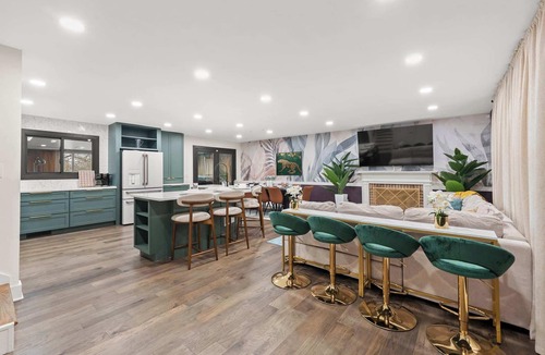Knolls Thomas House | Pickleball-Basketball-Pool-HotTub-GameRoom-FirePit
