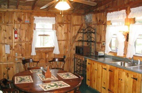 Tenants Harbor Cottage | Pleasant , Sunny, Traditional Maine Cottage