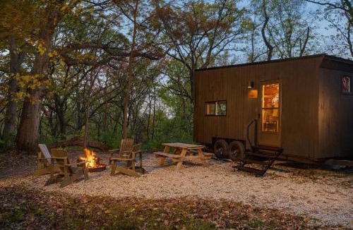 Navasota Other | Postcard Cabins Brazos Valley, Outdoor Collection by Marriott Bonvoy