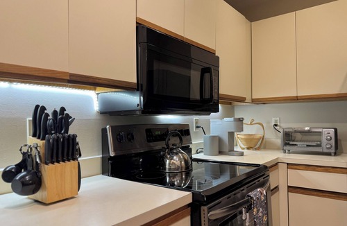 Warren Condo | Powder Days Retreat, Fireplace & Sugarbush Base