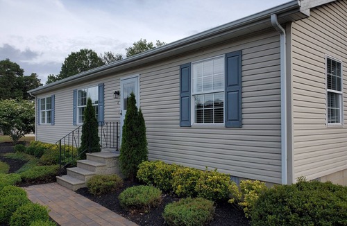 Ocean View House | PRICE DROP - HIGHLY RATED! Cozy, single family home close to beach and golf