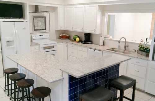 Granbury House | Private home & pool ON Lake Granbury! Close to downtown square!