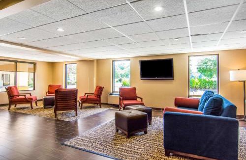 North Newport News Hotel | Quality Inn