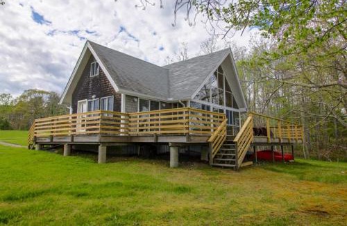 Waldoboro House | Remodeled Waterfront Home with Wraparound Deck, Water Views, & Beach Access