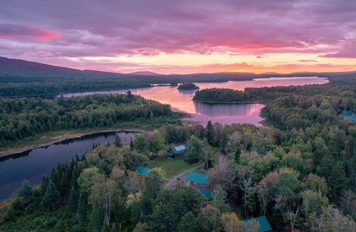 Greenville House | Remote Lakeshore Cabin, All Meals Included, Canoes/Kayaks, Hike/Bike/Fish