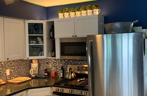 Fenwick Landing House | RENOVATED - NO CLEANING FEE Waterfront 3 BR w Pool, Kayaks, Grill. K, Q & T beds