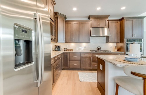 Long Neck House | Resort Retreat: King Suites & Nature Trails