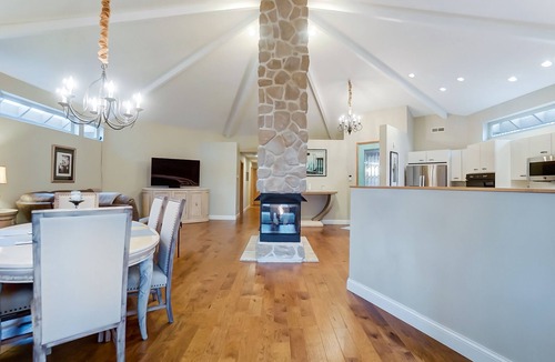 Millersport House | Rest and Relax at the Lakehouse on Buckeye Lake