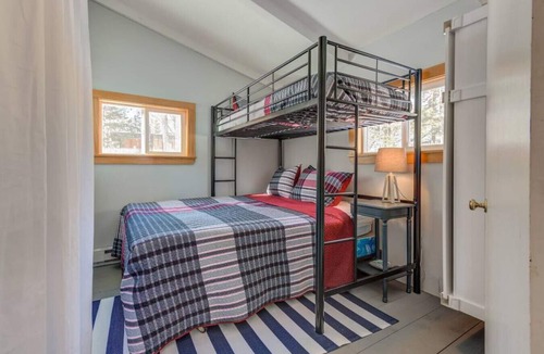 Madison Cottage | Rustic Pet Friendly Cottage w/Private Beach Access