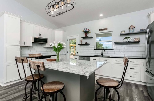 Fredericksburg House | Ryder's Retreat | 2/2, Hot Tub, Fire-pit, Grill, EV Charger