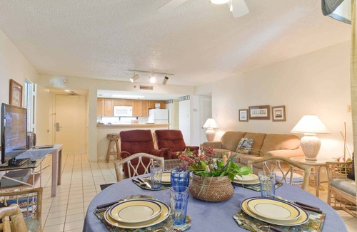South Padre Island Condo | Saida Royale 9044-45 - Premier Location with Breathtaking Ocean Views. The Only Thing Missing is You!