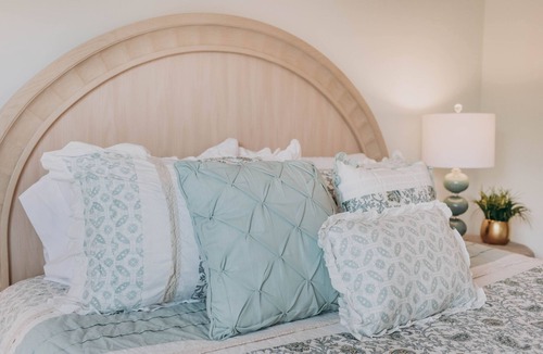 Lewes Villa | Salty Dog's Surf Shanty (Pet Friendly W/ Pool!)