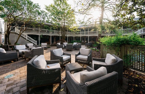 South Rehoboth Hotel | Scenic King Room | Garden Views & Easy Access