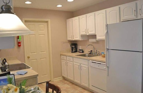 North Ocean City House | Seas the Day 2BR Condo