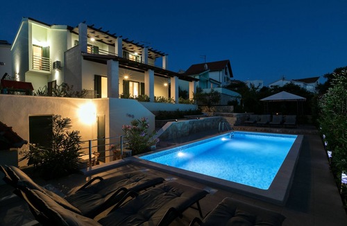 Razanj House | Seaside family friendly house with a swimming pool Ražanj, Rogoznica (K-13738)