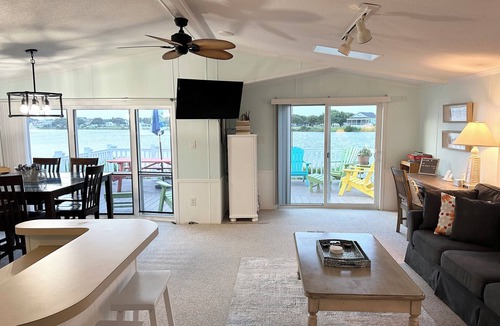 Montego Bay House | SERENE WATER VIEWS-Relaxing family beach house