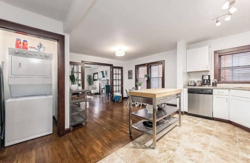 Victorian Village Condo | Short-North Gem, Entire Condo with Free Parking