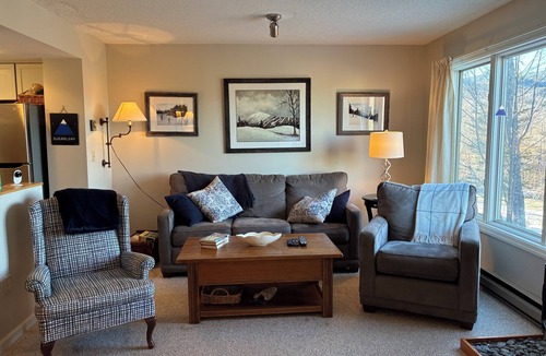 Carrabassett Valley Condo | Ski in Ski out 4-bedroom condo at Sugarloaf