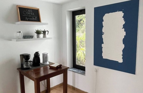 Horta House | Sky T2 | Sea View and Pool in Varadouro, Faial