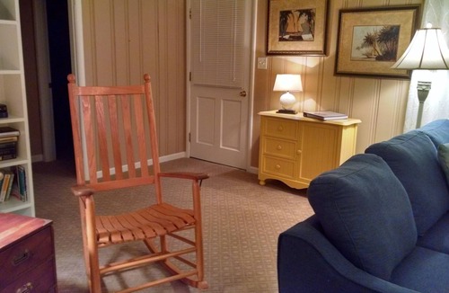 Lewes House | So close to the beach you can smell the salt air