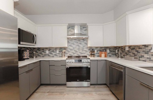 Willoughby Spit Apartment | Sojourn Dune Cottage Beach Front Bliss 3 BR 3 BA