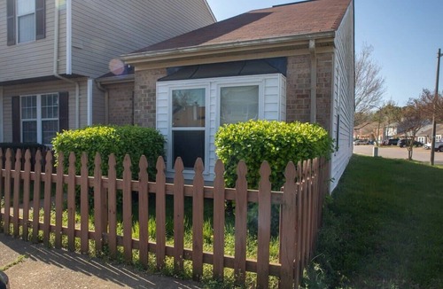 Northwest Apartment | Sojourn | Virginia Beach | 2 Bedroom Townhouse