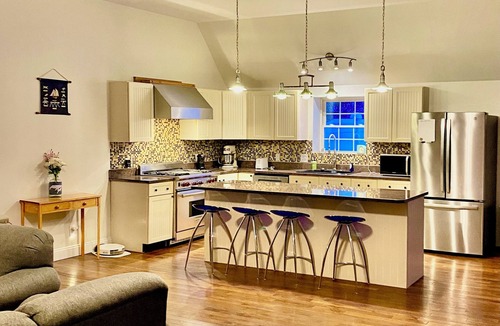 Orono House | Spacious 4-Bedroom Home Near University of Maine, Orono. 5 min walk to campus.