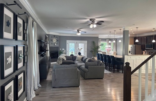 Cottage Line House | Spacious 4-bedroom house in charming Norfolk with WiFi, AC
