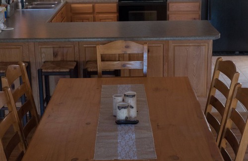 Long Valley Junction Cabin | Spacious cabin w/WIFI and Central Air near Zion and Bryce