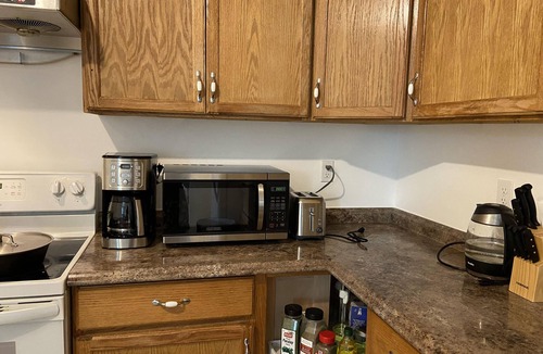 Frankfort Apartment | spacious clean vacation unit near Bangor and on your way to Acadia National Park