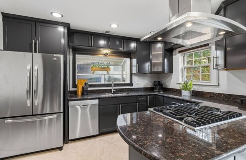Home Park House | Spacious Midtown 5BR Retreat in Atlanta