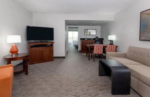 Park Central Hotel | Spacious Two-Room Suite! Pool, FREE Parking! Minutes to - Downtown Dallas!