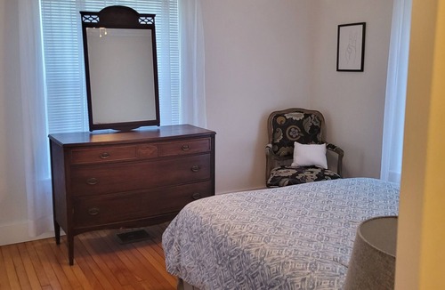 Waldoboro Apartment | Spacious, Updated Apt in Village Home Across from Town Landing