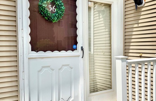 Vernon House | Spacious, Updated, Perfectly located Private Townhome