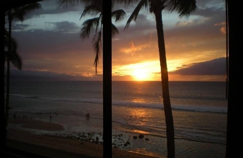 Honokowai Condo | Spectacular OCEANFRONT! 2BR/2BA Papakea L-305 with A/C. No resort fee.