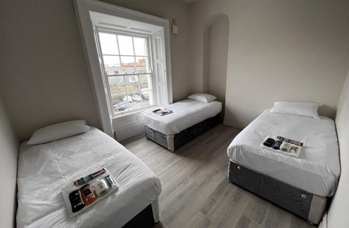 Dundalk Hostel | St Francis Accommodation
