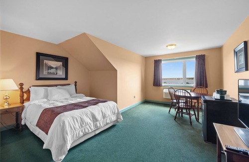 New London Hotel | Stanley Bridge Country Resort