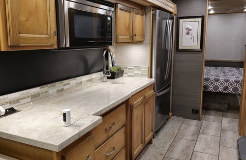 Parker County RV Rental | Stationary RV Oasis near Aledo-Fort Worth | Luxury - Tent
