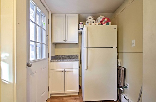 Buzzards Bay House | Steps to Cape Cod Canal: Pet-Friendly Home