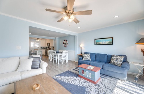 Fenwick Island House | Steps to Ocean: Colorful Beach Townhouse in Fenwick Island