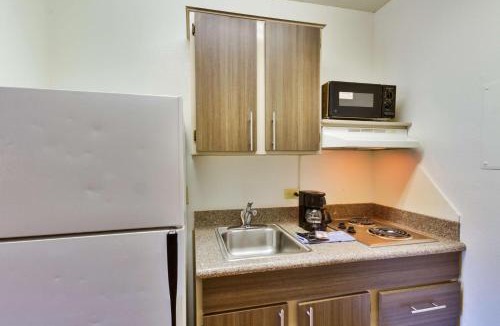 Lake Highlands Hotel | Studio 6-Dallas, TX - Garland - Northeast