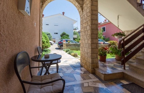 Novigrad Apartment | Studio flat with terrace Novigrad (AS-7135-a)