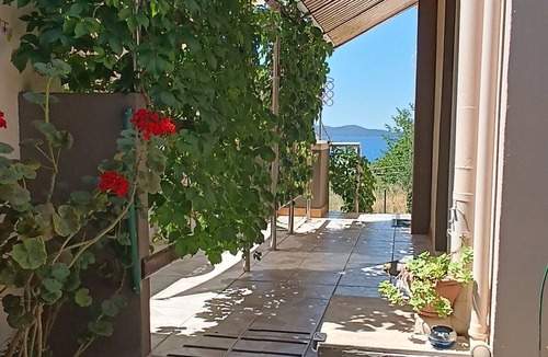 Kozino Apartment | Studio flat with terrace and sea view Kožino, Zadar (AS-5893-a)