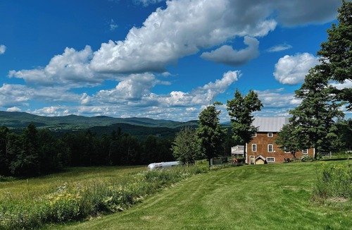 Roxbury House | Stunning Mountain View Home - with swimming pond!
